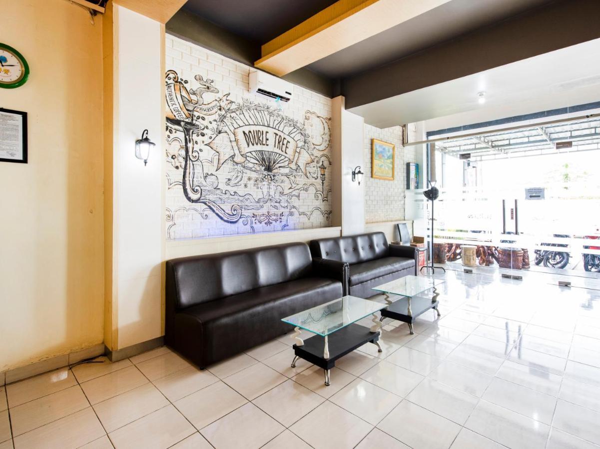 Oyo 3746 Double Tree Guesthouse Purwokerto Exterior foto