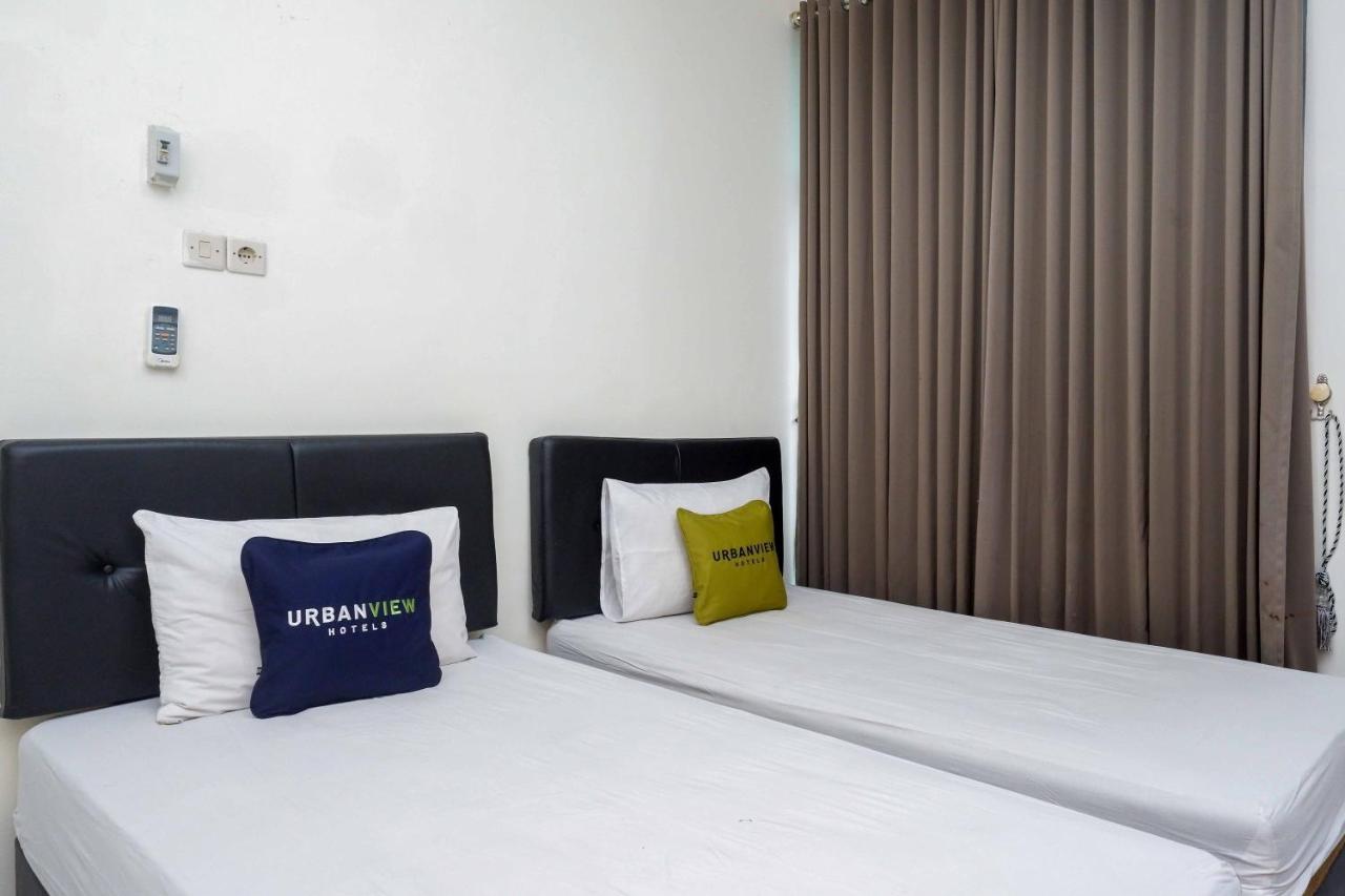 Oyo 3746 Double Tree Guesthouse Purwokerto Exterior foto